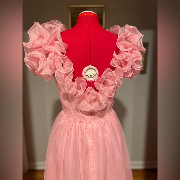 Vintage 70s Blush Pink Organza Ruffled Sleeve Bridal / Prom Formal Gown - Picture 5 of 16
